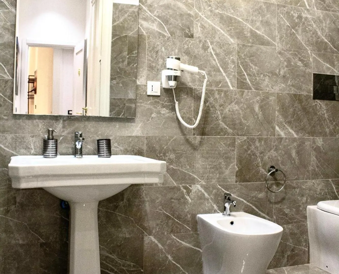 Bed & Breakfast Aristocasa B&B Luxury Rooms Palermo Italien